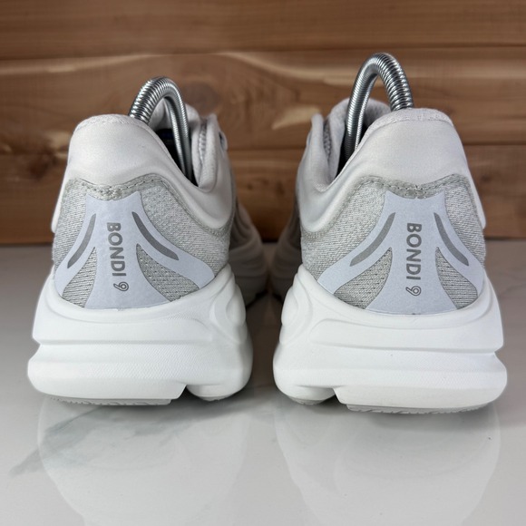Hoka One One Bondi 9 Running Shoes Stardust/Silver 1162014 SDSTS Women's 10 D - Picture 4 of 16